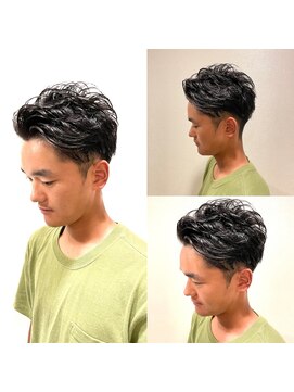 銀座マツナガ 浅草店 20代30代黒髪ツーブロックビジネスカジュアルパーマ刈り上げ