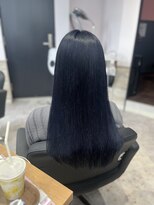 リーオオサカ(Lee Osaka) ブリーチカラー×ネイビー×東芽生