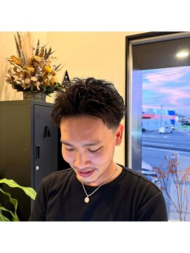 フィーロ(felo) スパイキーショート