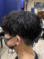 ハッシュタグネイビー 仙台駅前店(#NAVY)&nbsp;波巻きツイスパ仙台美容室シャドウパーマウルフフェザーパーマ