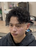 サーフバック　ツイストスパイラル眉カットメンズパーマ