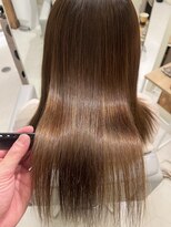 ウェルム 表参道(WELLM)&nbsp;丸めない、縮毛矯正あります。/髪質改善/縮毛矯正/前髪カット