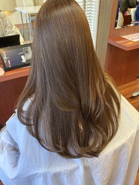 ル シェリア ケイ(Le cherien K) とろ艶ブラウンベージュ/垢抜けロングレイヤー