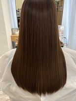 ウイ バイ ファースト 北四番丁店(u'i by first)&nbsp;髪質改善スパサロントリートメント　はちみつカラー