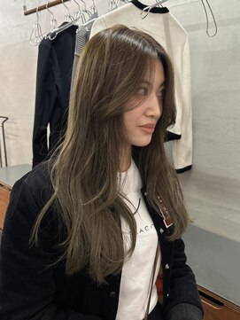 ニール シトロン 名古屋 伏見 丸の内(NEELU citron) 【NEELU_RIE】ふわっとレイヤー　×オリーブ