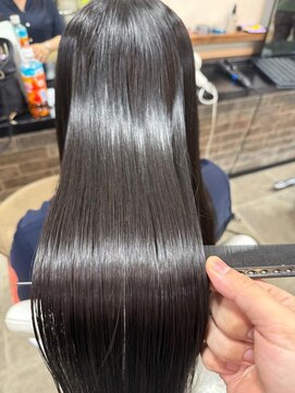 スタジオノブ(Studio nob) 艶髪ストレート/似合わせカット/大人ガーリー/ツヤ黒髪