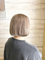エム インターナショナル 白岡 キュート(EMU international CUTE) 柔らか透明感ベージュボブ