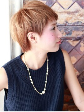オートゥール(hair room Auteur) マニッシュ2ブロックショート
