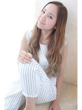 ソース 梅田(SOURCE) 【source】外国人風グラデーション