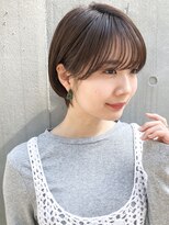 ミィ 表参道(mee.)&nbsp;【mee.】 オフィスヘアアッシュブラウン毛先パーマ
