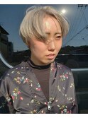 ハイトーンカラー×ショートマッシュ