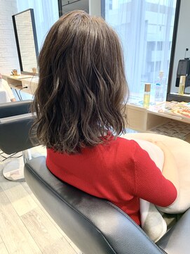 アーロン(aaron) 【サロンワーク】ノンブリーチでつくるグレージュ。