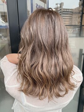 ラフィスヘアーグロー 中百舌鳥店(La fith hair glow) ケアブリーチ×クリアミルクティー　久保川真義