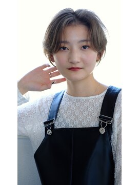 スリー スタンド(THREE STAND) 大人ショートボブ20代30代40代