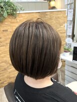 エルズ 大宮店(ailes) 細めハイライトカラー×ベージュ[大宮/大宮駅/大宮ショート]