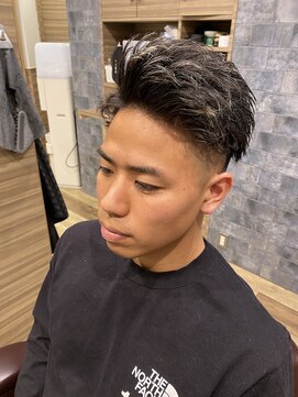 銀座マツナガ 神田店 メンズツーブロツイストスパイラルアップバングショートメッシュ