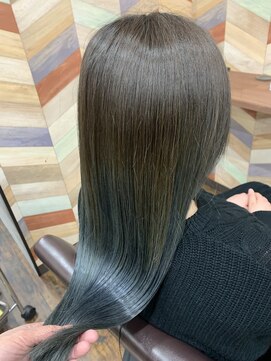 ココカラ(Kokokala) #髪質改善TOKIO #グラデーションカラー