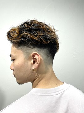 レンゲン(LENGEN) 束感刈り上げビジネス七三ツーブロックアップバング１０６３