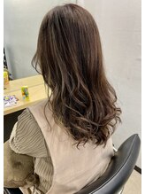 ヘアーラボ ノッシュ 六本松店(Hair Labo Nosh) 透明感 大人カールハイライトカラー×ココアブラウン
