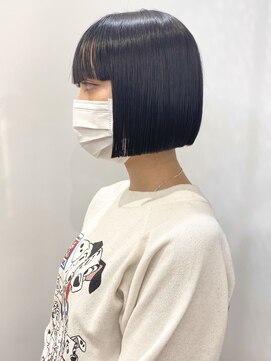 モリオフロムロンドン 松戸店(Morio from London) 【松戸　石山】黒髪切りっぱなしボブタッセルボブぱっつん