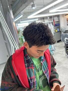 ダムディートウキョウ 船橋店(DAMDEE TOKYO) 刈り上げスパイキーショート