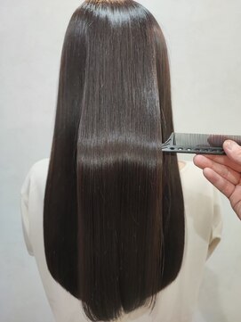 マエストロ バイ ネリネ 錦糸町(Maestro by Nerine) ◇"やわらか質感"の髪質改善ストレート　[錦糸町/髪質改善]