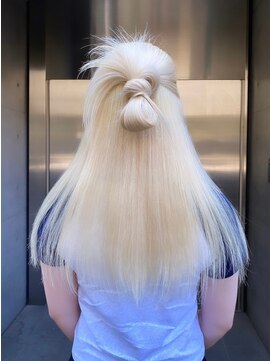 ソル バロール 表参道(SOL .valor) ネビージュ[表参道駅/青山/ケアブリーチ/ダブルカラー]