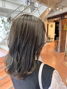 牛若丸ジャパン(Japan) オリーブベージュ