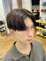 デプト(DEPT.)&nbsp;ニュアンスパーマセンターパートメンズカットメンズサロン眉毛