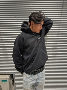 ハイセンス(HISENSE) メンズフェザーパーマセンターパートニュアンスパーマ【GIA】