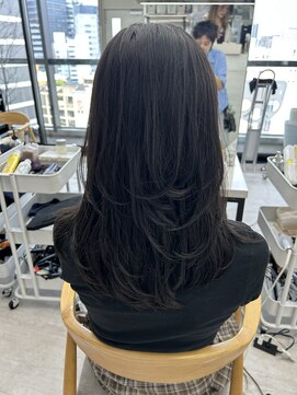 ビューナゴヤ 名駅(VIEW NAGOYA) レイヤーカット/ハッシュカット/くびれヘア/前髪カット