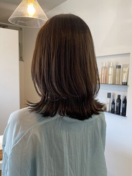 ミルヘアデザイン(mil hair design) 韓国風　前髪カット　艶髪　くびれ巻き　サイドバング