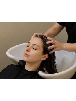 頭皮から美髪を育む極上ヘッドスパ。疲れを癒しながら綺麗な髪をキープ。毎月のご褒美に◎[錦糸町]
