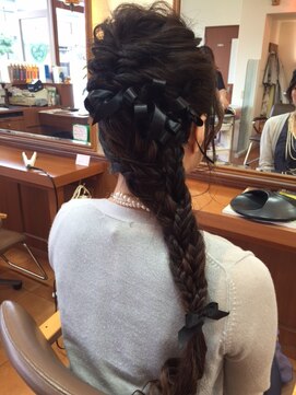 ルーシーヘアー(Luci Hair) 編み込みミックススタイル♪