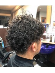 スーパースパイラルパーマコンマヘアbyカットハウス アン