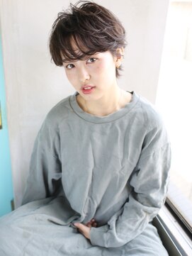 バース(BIRTH) 天神【BIRTH】大人ショート×無造作カール 2