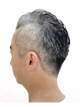 黄ぐまくん美容室 メンズ　ベリーショート