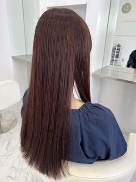 エスキース エスト(Esquisse Est) ピンクカラー