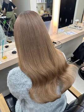 アリープパロット(ALEAP parrot) うる艶ロング/ミルクティーベージュ【ALEAP parrot/多賀】