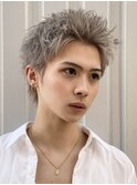 ホワイトグレージュスパイキー