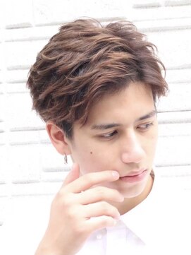 キングオブヘアバイノイズアンドフィフス 京都駅前店(KING of hair by NOISM&fifth) 波巻きパーマツイストスパイラルパーマセンターパート刈り上げ