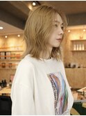 大人ハイトーンレイヤーボブウルフ切りっぱなしボブミニボブ