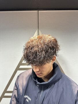 ライズ 渋谷店(RISE) 波巻きパーマ刈り上げマッシュ