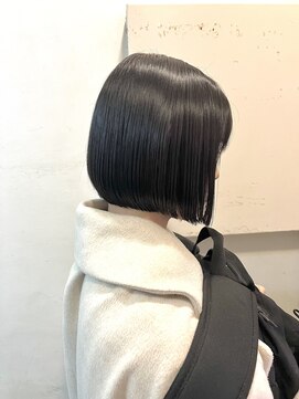 ネオリーブアイム 横浜西口店(Neolive aim) カット　酸性ストレート　トリートメント