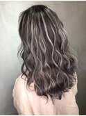 大人可愛いハイライトブラウンベージュアッシュ