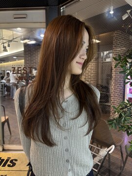 ヘアーアンドメイク ビス(HAIR&MAKE bis) ブリーチなしダブル【KAYO】