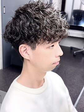 直毛多毛な人でもセットが楽なパーマ