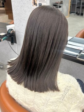 オリーブカラー*オリーブベージュ*透明感カラー*髪質改善