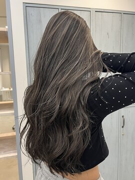 ロテ(LOTE.) 着物ヘア/大人ガーリー/ダークアッシュ/似合わせカット/一宮