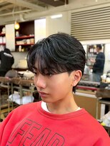 レボルトヘアー(R EVOLUT hair) MEN’S HAIR/サーフカール/刈り上げセンターパート/柏駅